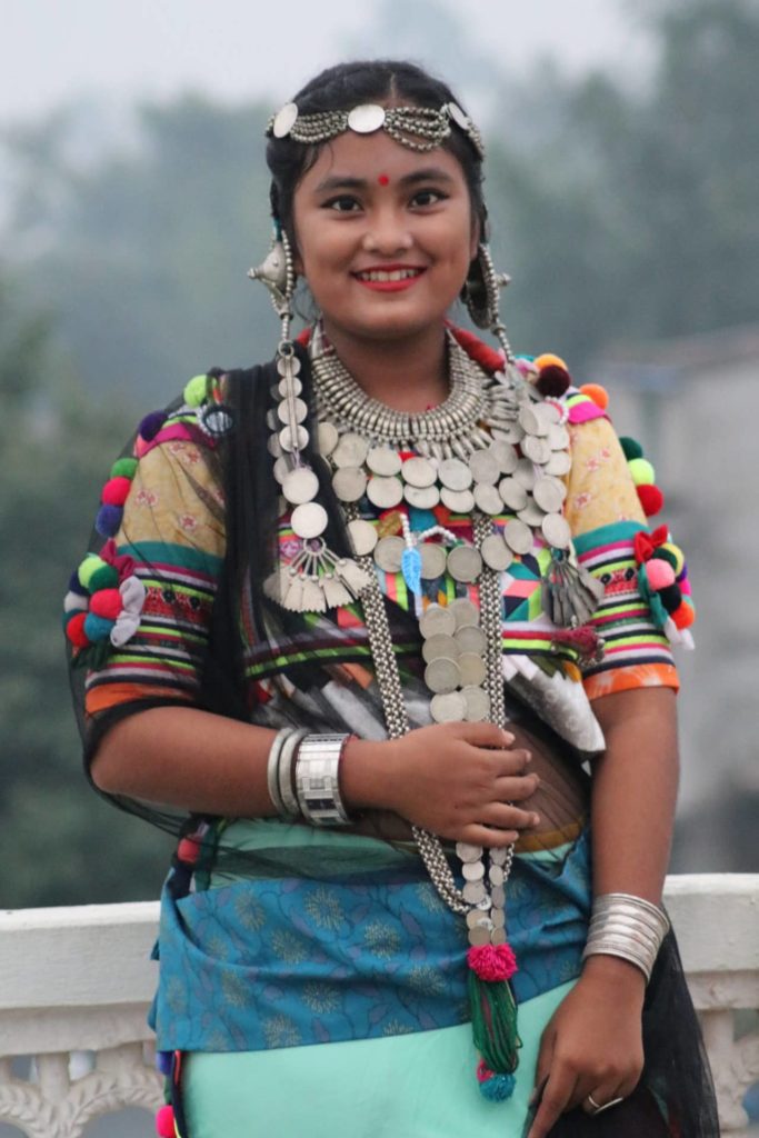 रानाथारू कलचरल फाेटाे