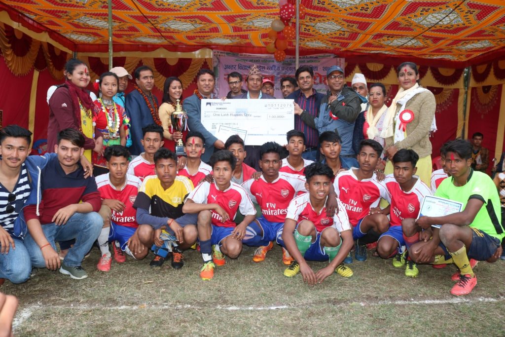 प्रदेस स्तरीय अन्र्तबिद्यालय फुटबल प्रतियोगिता समैजि माबि माझगाउ च्याम्पियन