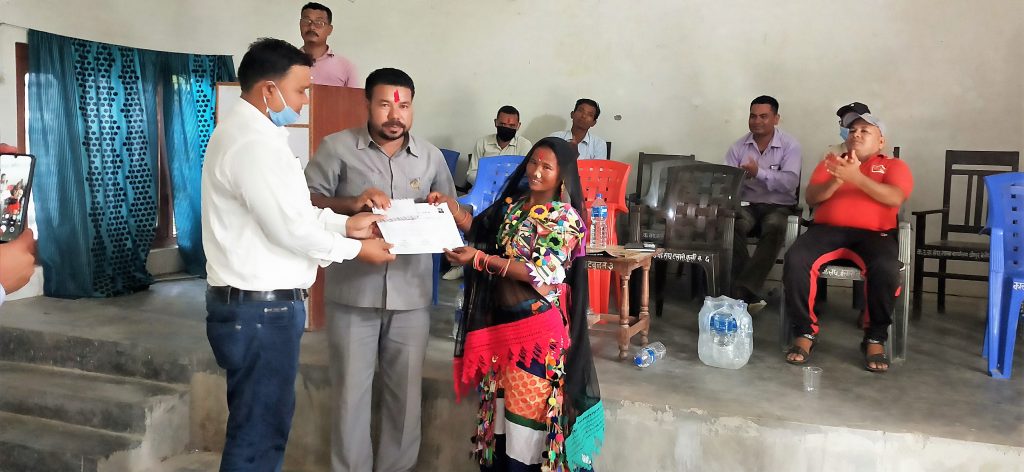 सामनकि गित प्रतियोगित २०७७ काे  पुरस्कार वितरण