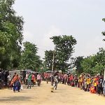 दशैकाे मुखमा पेटका लागि भारत जाने क्रम बढेकाे छ