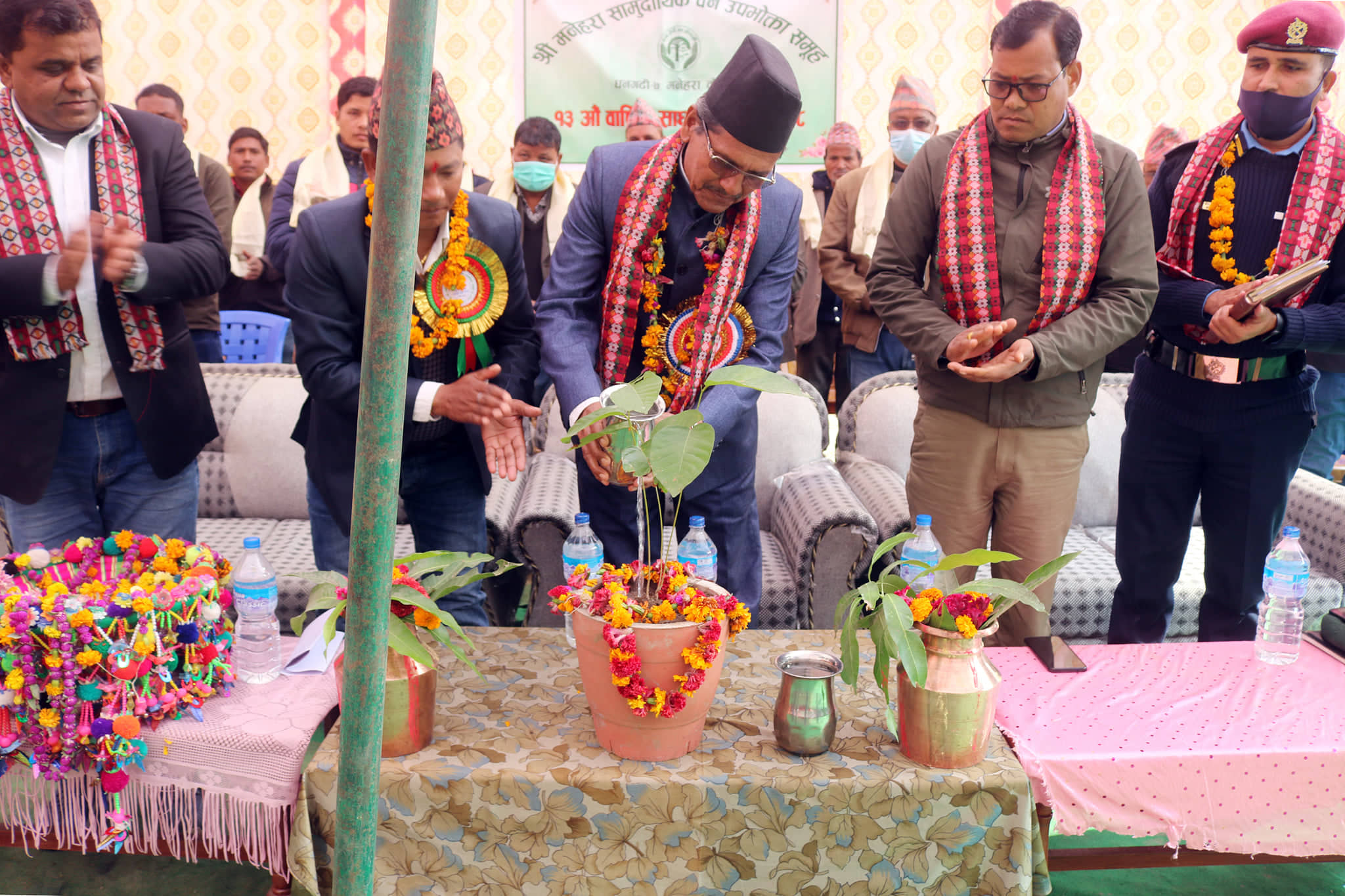 मनेहरा सामुदायिक वन उपभोक्ता समुहको १३औँ बार्षिक सधारण सभा विबिधकार्यक्रम गरी सम्पन्न