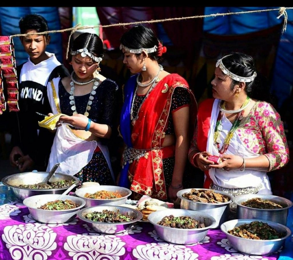 थारु गाउँमे माघक रौनक छाओ