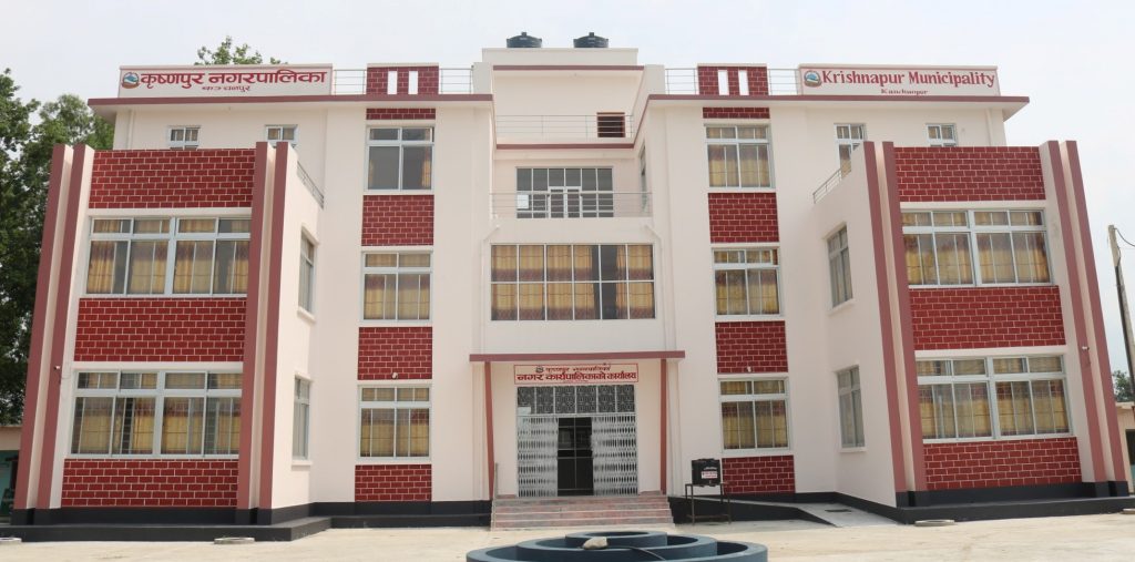 कृष्णपुरले आफ्नै स्रोतमा ४५ किमी सडक स्तरोन्नति गर्दै