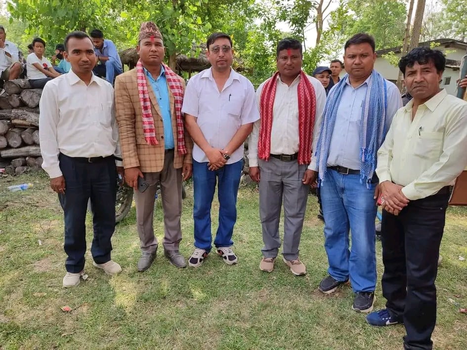 नेपाली काँग्रेस कञ्चनपुरका सह सचिव पुष्कल चौधरी माओवादी केन्द्रमा प्रवेस