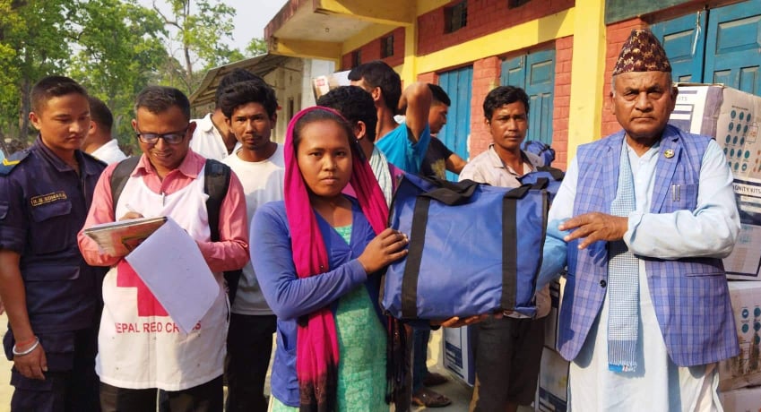 बिपतपुरका आगलागी पिडितलाई प्रदेश आवास योजना मार्फत उचित ब्यवस्थापन गर्न विशेष पहल गर्छु : राज्यमन्त्री रैका