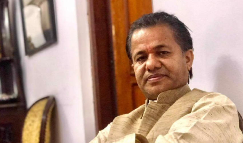 सुदूरपश्चिमके सांसद कर्ण मल्ल काँग्रेससे निष्कासित