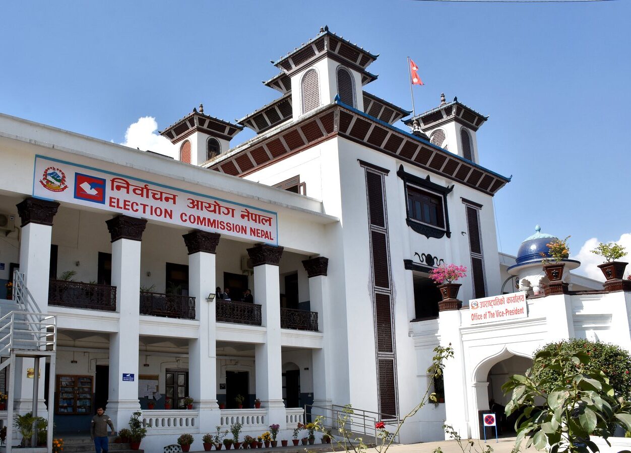 उम्मेदवारलाई डर, त्रास र धम्की दिनु निर्वाचनजन्य कसूर