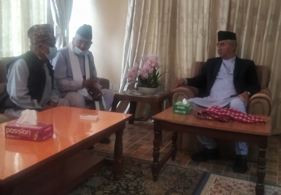 प्रधानमन्त्री  देउबा र सामाजिक बिकास राज्यमन्त्री  रैका बिच भेटघाट ।