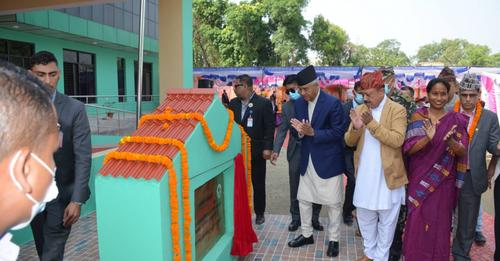 प्रधानमन्त्री  देउवा धनगढी उपमहानगरपालिकाके नवनिर्मित भवन उद्घाटन करिहए