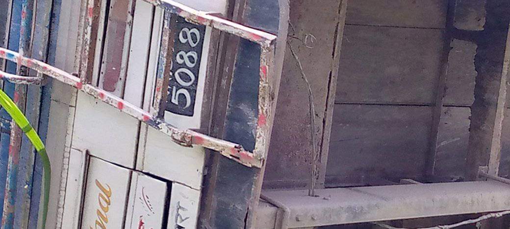 बेलौरीमा बस दुर्घटना