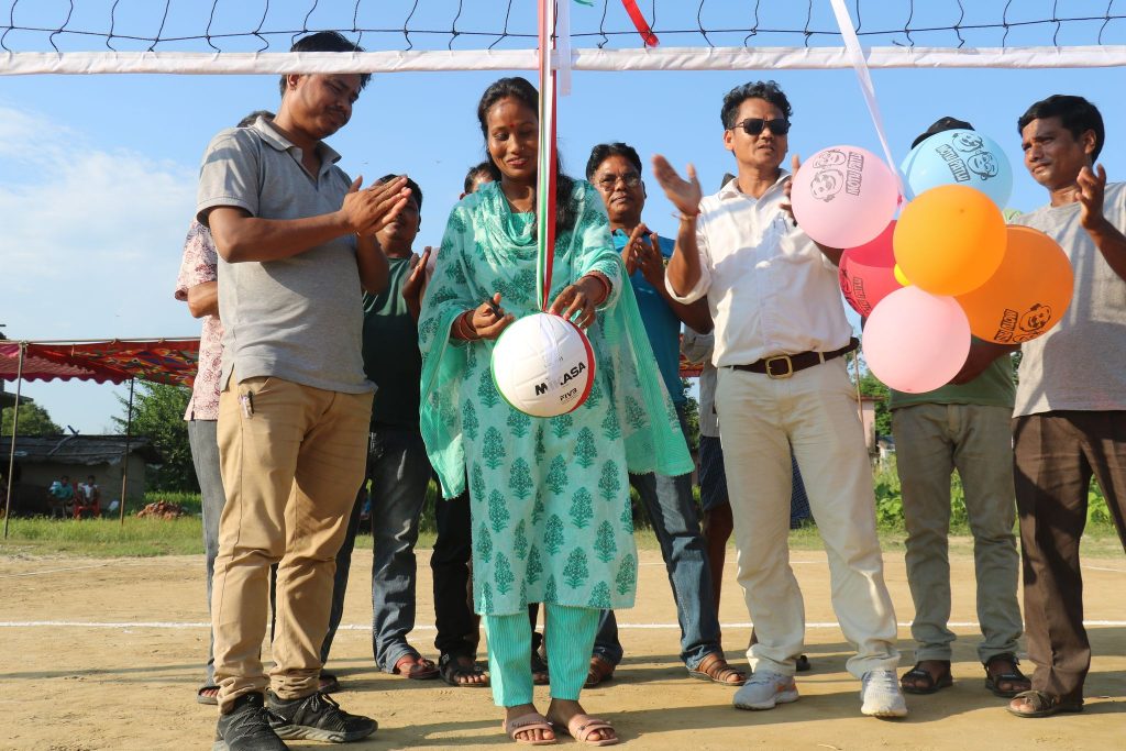 जुगेडा गाँवमे भलिबल प्रतियाेगीता सुरू