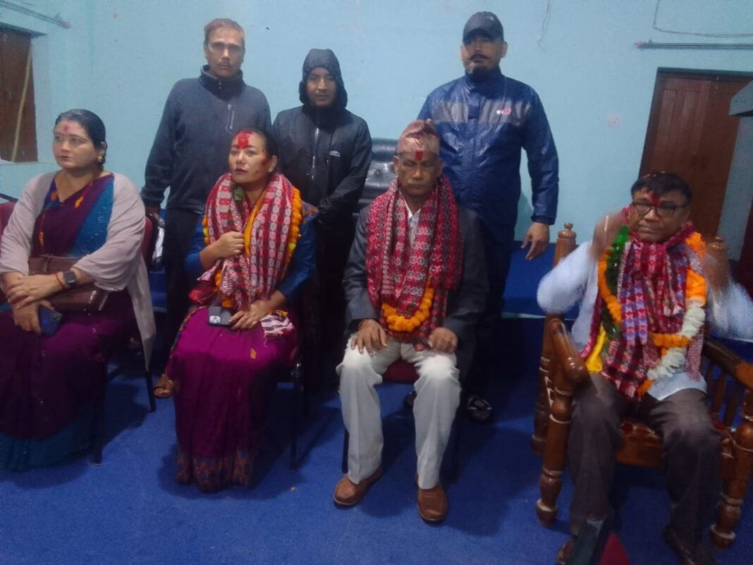 कञ्चनपुर १ मा गठबन्धनका उम्मेदवार द्वारा मनाेनयन दर्ता