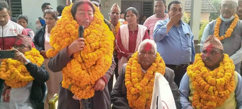 क्षेत्र १ का जनता पुर्वमन्त्री बिना मगरप्रति आशावादी