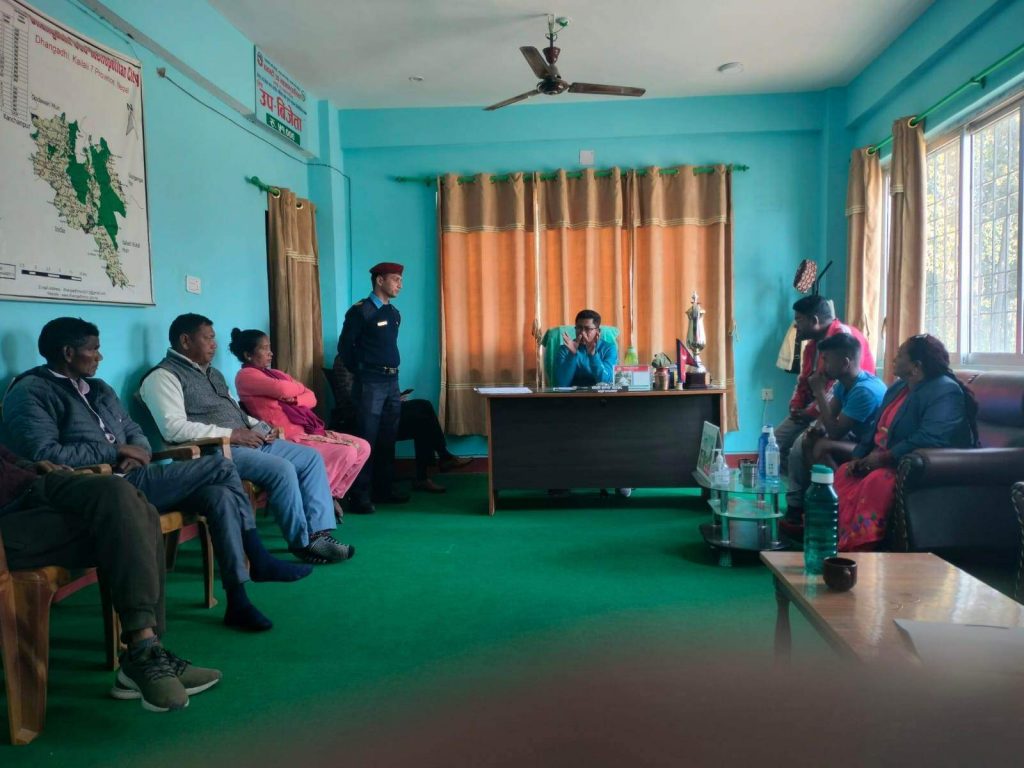 ७ नं. वडा अध्यक्ष मोती रानाको अध्यक्षतामा समुदाय प्रहरी सम्पर्क समिति गठन भयो