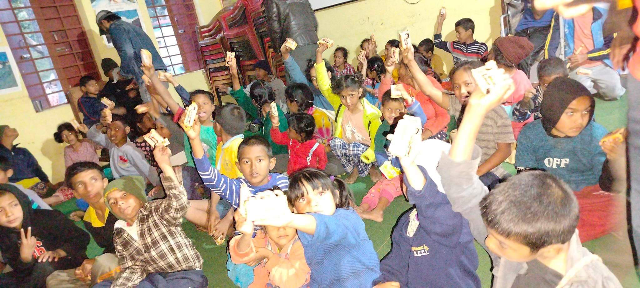 युवा नेता रावलद्वारा जन्मदिनको अवसरमा सुप समावेशीलाई शैक्षिक सामाग्री तथा खाद्यान्न सहयोग