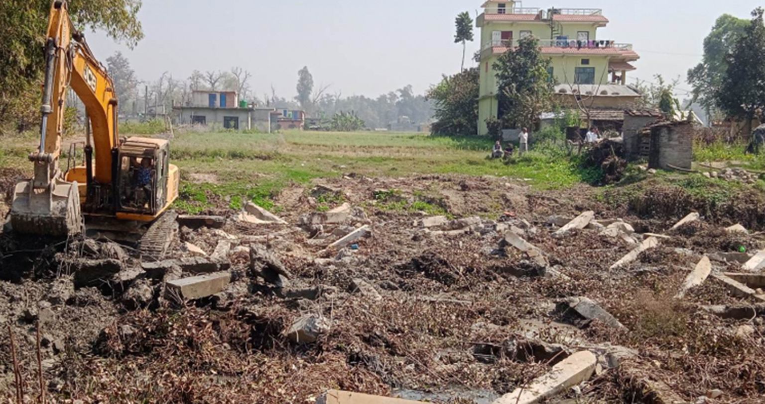 ताल कब्जा करके निर्माण कराे ५६ पिल्लर धनगढी उपमहानगरपालिका भत्काइ