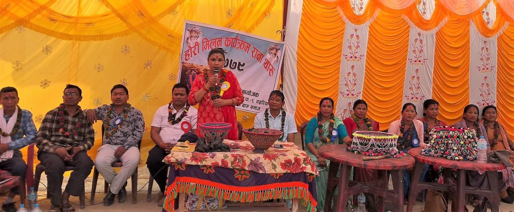 कैलारीमे होरी मिलन कार्यक्रम निभटो