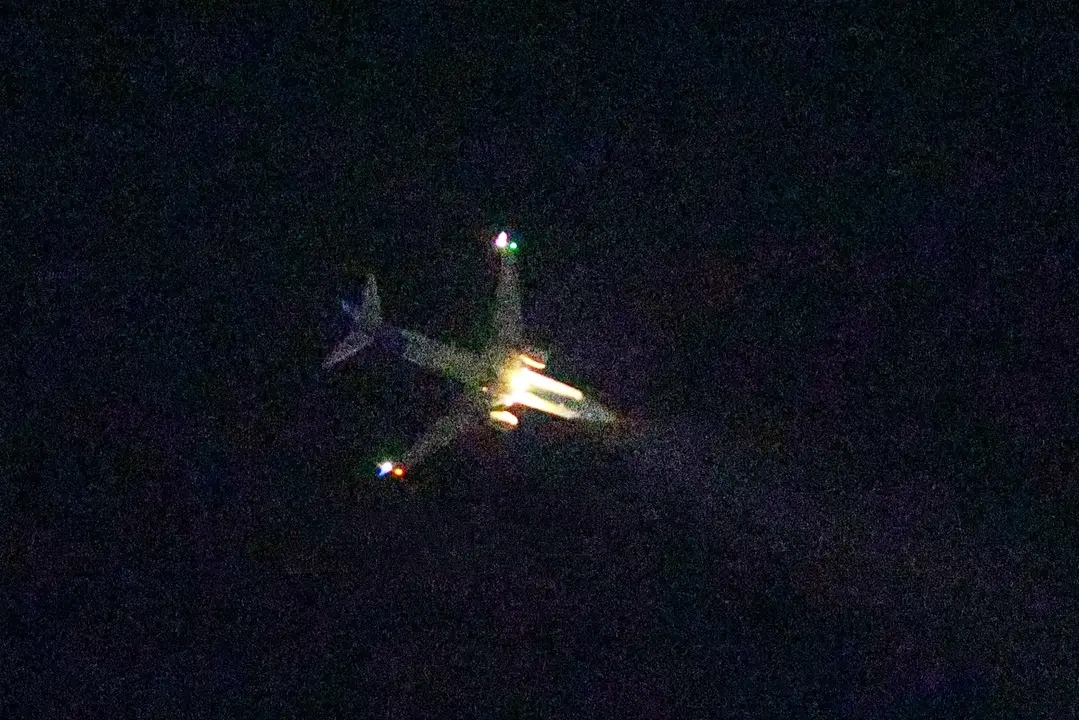 काठमाडौंबाट दुबईका लागि उडेको विमानको इञ्जिन फेल, अवतरण गर्ने तयारी