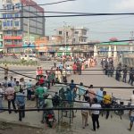 धनगढीको स्वस्तिक अस्पताल क्षेत्रमा तनाव, सडक  चक्काजाम