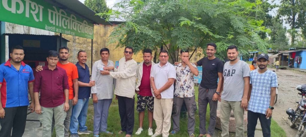 बेलडाँडीमा दैनिक स्वतन्त्र पार्टी प्रवेश गर्नेको लार्को