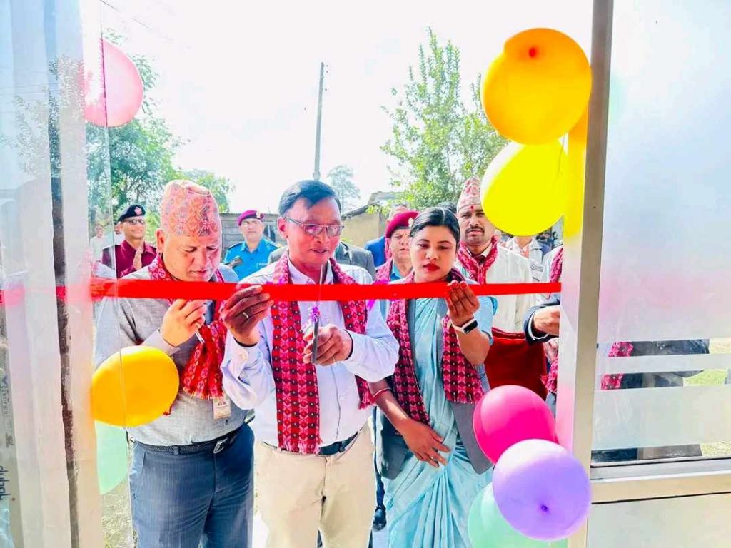 लालझाडी गाउँपालिका मा नबिल बैंकको शाखा विस्तार