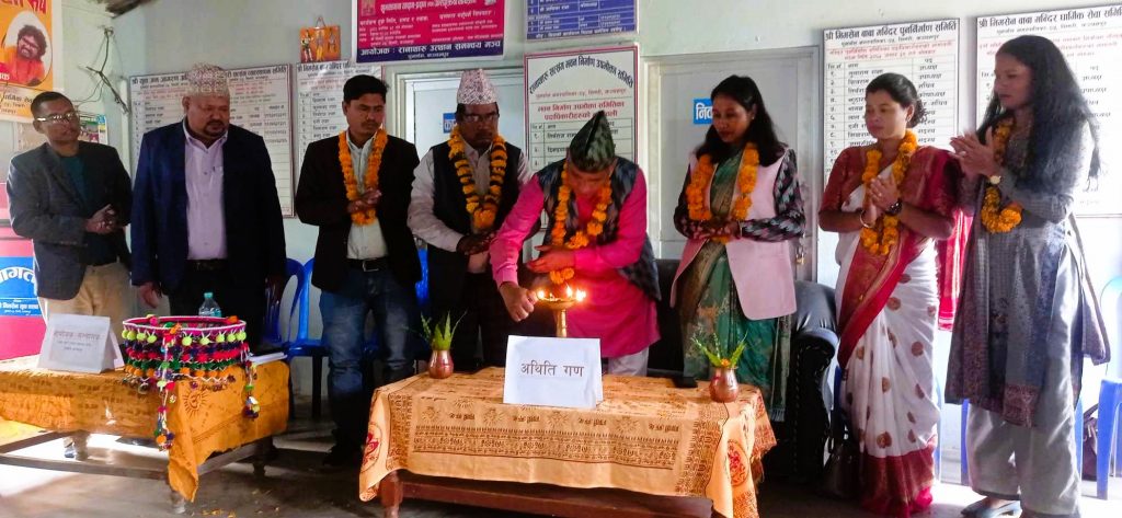 पुर्नवासमे दिवारीक शुभकामना आदनप्रदान कार्यक्रम निभटो