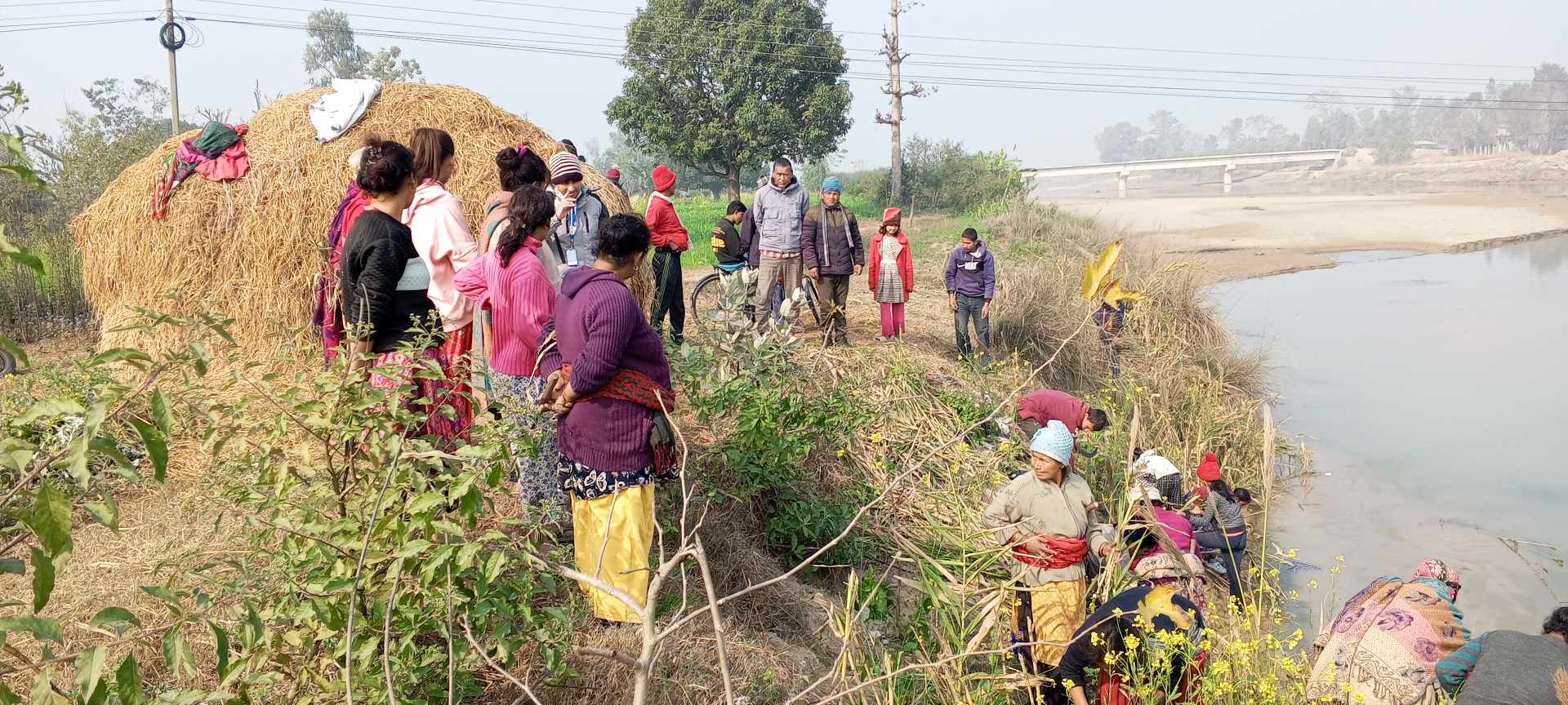 MPDS को सहयोगमा लालबोझीका स्थानीय द्घारा बृहत बृक्षारोपण