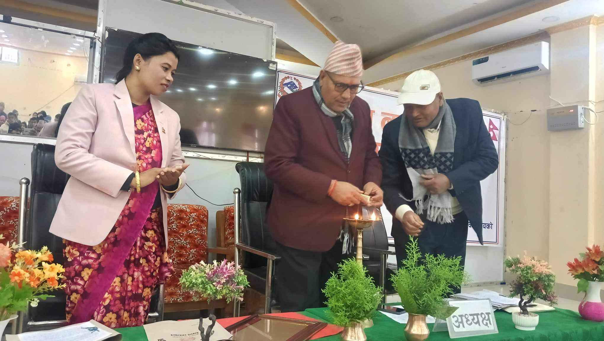 पुनर्वास नगरपालिका को १४ औं नगर अधिवेशन सम्पन्न सोंचेअनुसारको विकास गर्न नसकिएको नगरप्रमुखको गुनासो