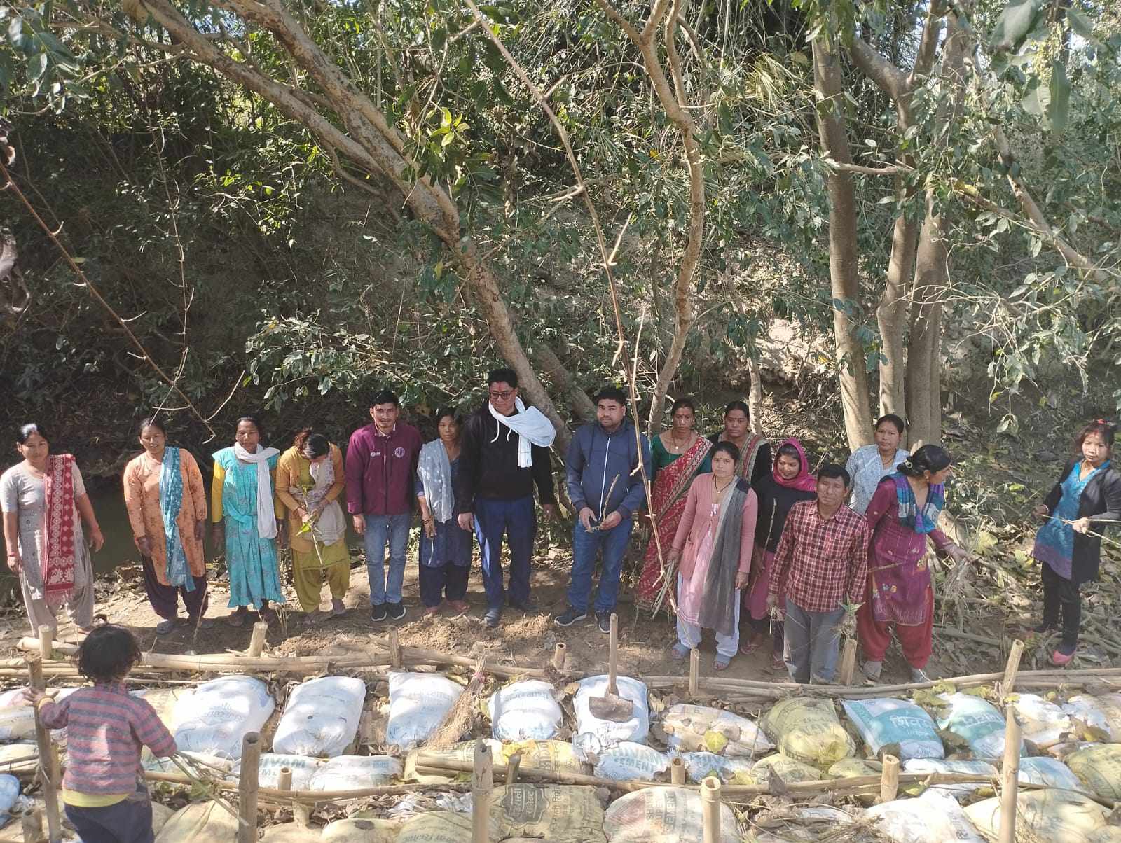 MPDS द्वारा कैलारी गाउँपालिका सुर्मिनालामा बृक्षारोपण