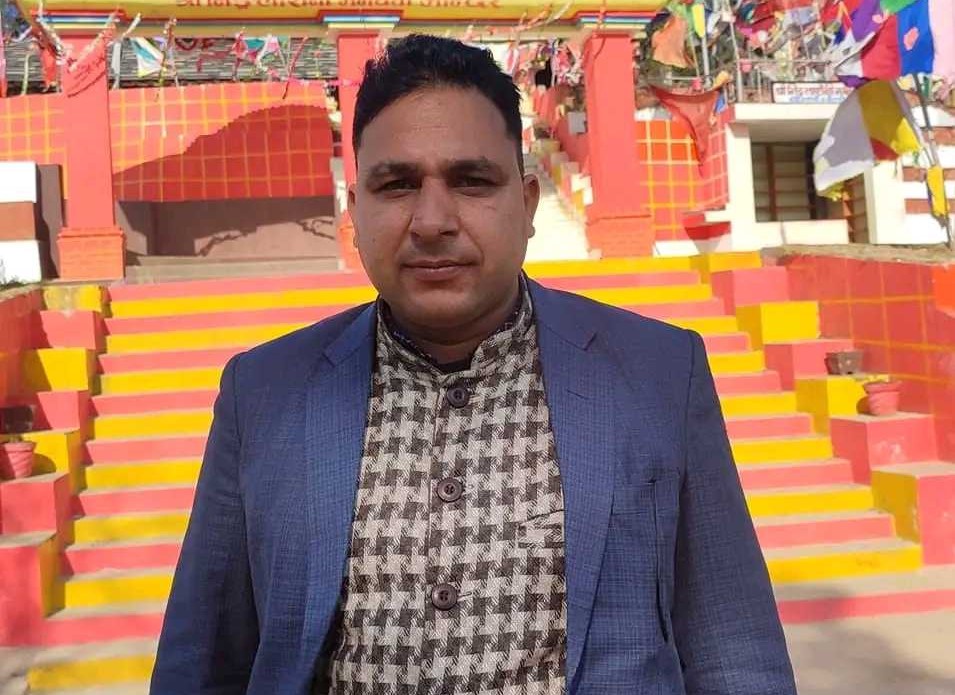 पत्रकार अवस्थीको नेतृत्वमा सेन्टर चुनावमा सहभागी हुने लालझाडी २