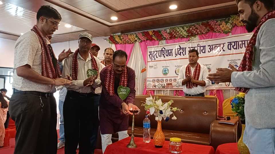 बोगटीको नयाँ योजना: विद्यार्थीलाई पुस्तकसँग जोड्ने अभियान