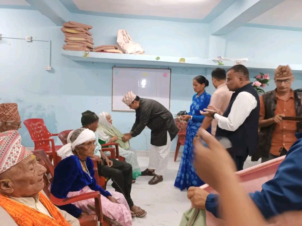 कृष्णपुरले ३४ औं अन्तराष्ट्रिय जेष्ठ नागरिक दिवस मनाए