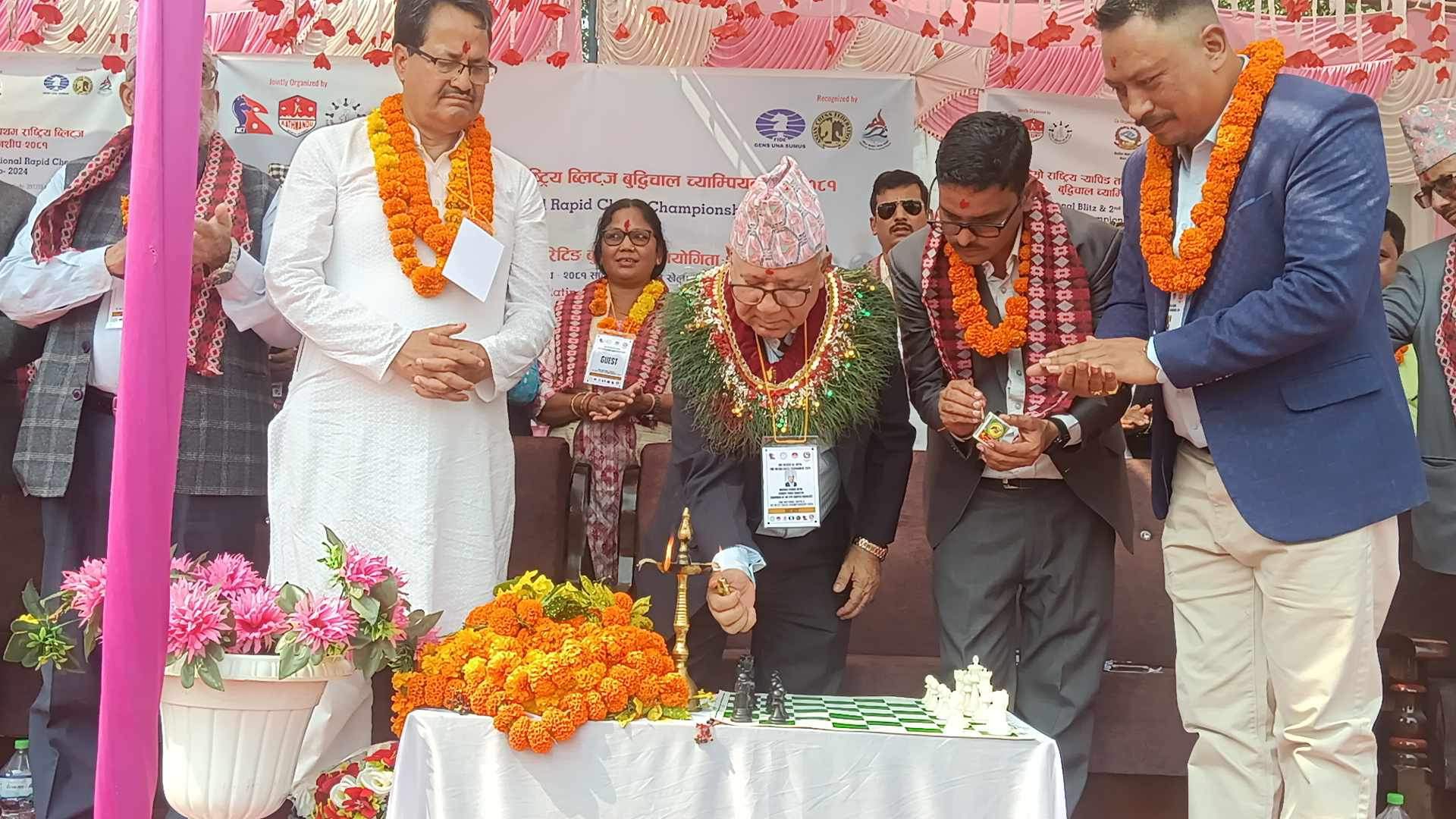 वेदकोटमा राष्ट्रिय बुद्धिचाल प्रतियोगिताको पुर्व प्रधानमन्त्री नेपालद्धारा उद्धघाटन