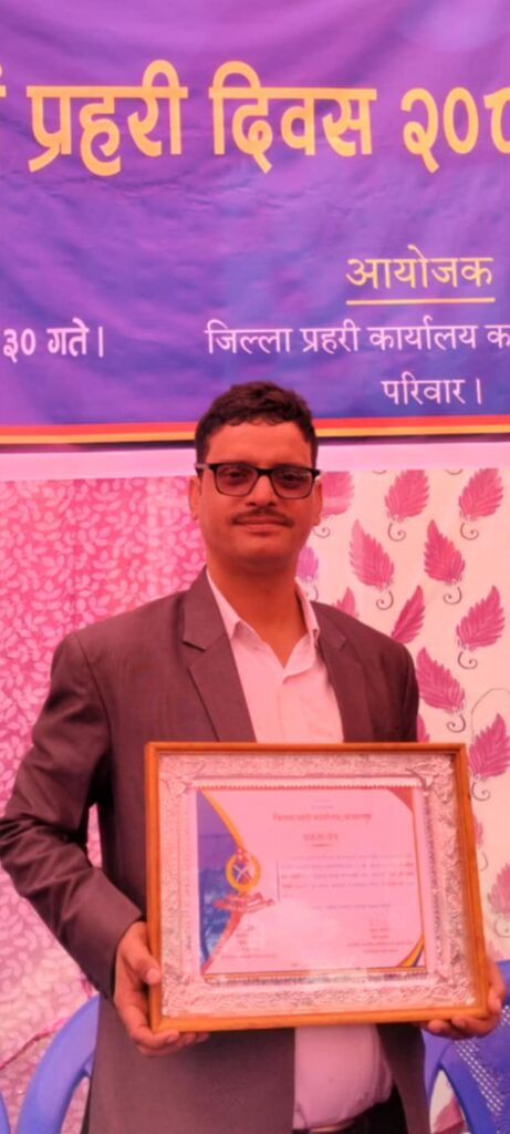 बेदकोट ८ का वडाध्यक्ष जोशीलाई सम्मान