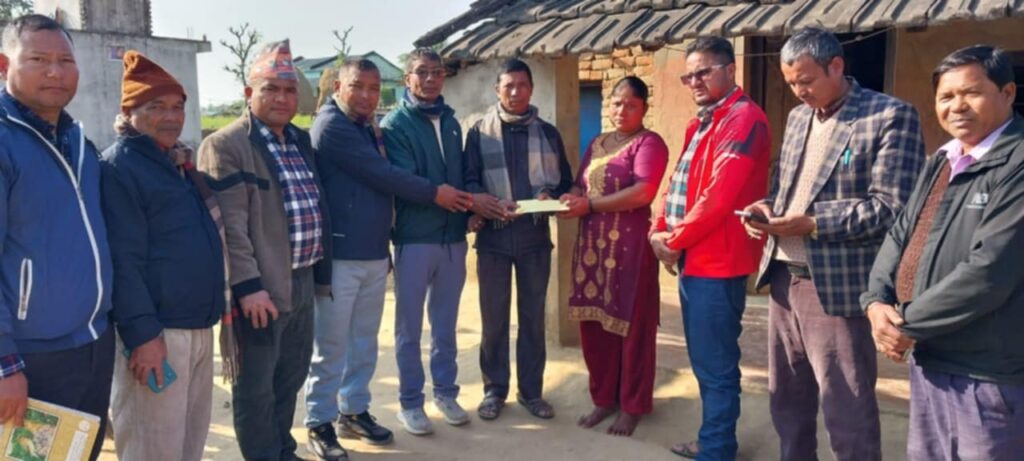 कञ्चनपुर निर्वाचन क्षेत्र १ काँग्रेसबाट निर्वाचित जनप्रतिनिधीद्वारा वाढी र हात्तीपीडितलाई राहत