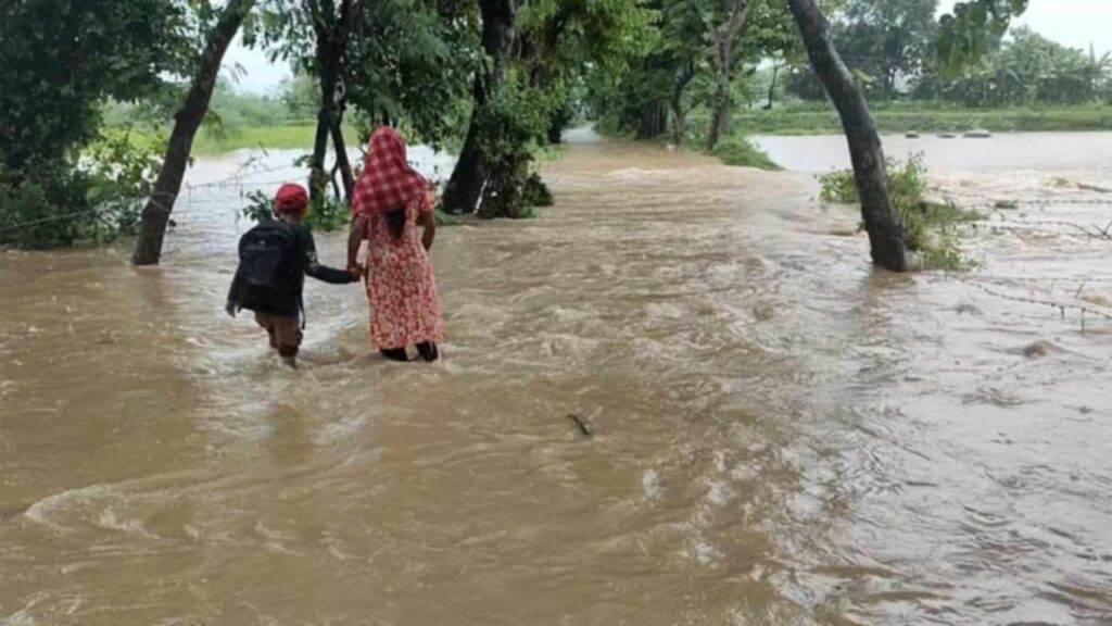 महाकाली तटिय क्षेत्रका जनता भन्छन..फेरीपनि हामीलाई विपद्को भटखालोमा हाल्न खोजिए  आन्दोलन छेड्छौँ’