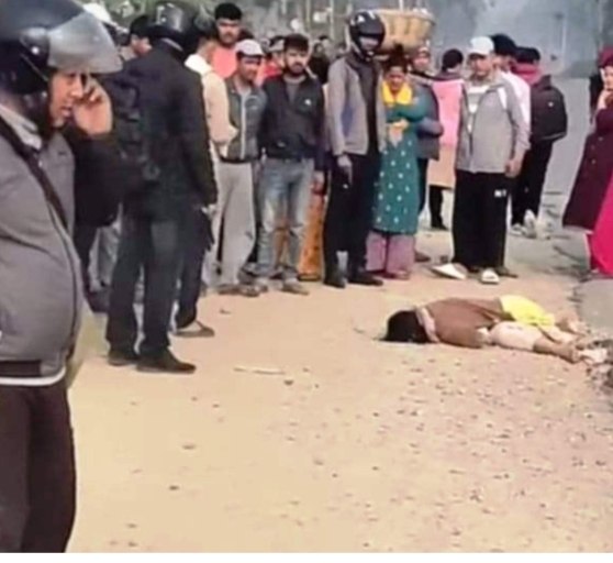 कञ्चनपुरमा ट्रकले मोटरसाइकललाई ठक्कर दिदा युवतीको मृत्यु