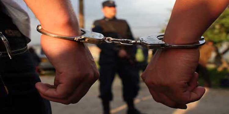 कञ्चनपुरमा खैरो हेरोइनसहित २ जना पक्राउ