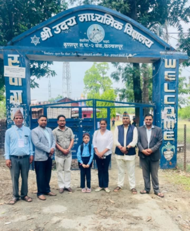 कृष्णपुर २का वडाध्यक्ष साउदले गरे छोरीलाई सरकारी स्कुलमा भर्ना