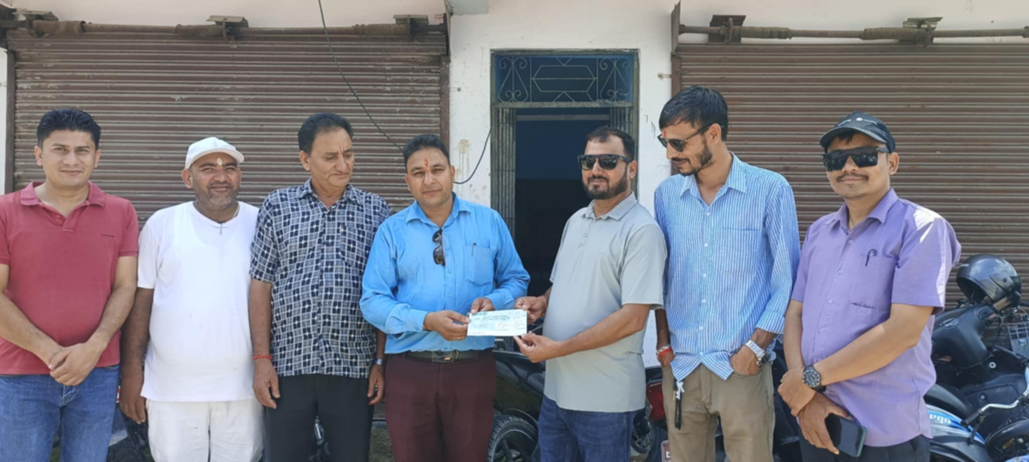 जनसरोकार पोष्ट राष्ट्रिय दैनिककोे १३ औँ बार्षिकोत्सव ः पत्रकार कल्याण कोषका लागि आर्थिक सहयोग 