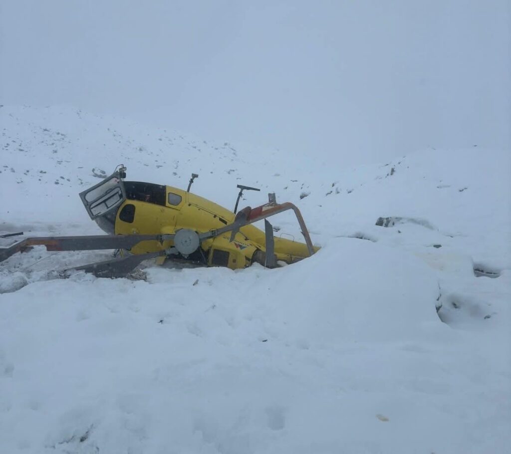 सोलुखुम्बुमा अल्टिच्युड एयरको हेलिकप्टर दुर्घटना