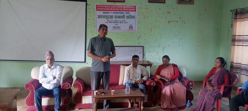 कैलारी गाउँपालिकामा बिपद टास्कफोर्सलाई आत्मसुरक्षा तालिम ।