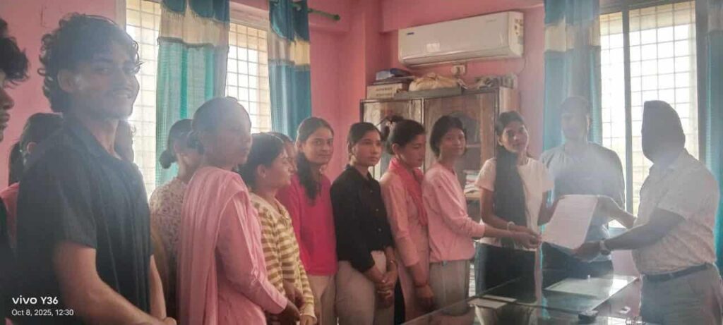 बेलौरीको जेनजी समुहले भन्यो, नगर प्रमुख, प्रदेश सांसददेखि जनप्रतिनिधी कर्मचारीलाई धम्की  दिएर सुशासन आउँदैन’