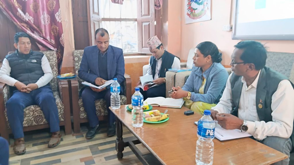 लालझाडीमा पालिका स्तरीय बाल कचहरी