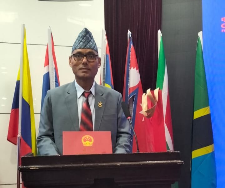 को हुन् नेकपा कञ्चनपुर–१ बाट प्रत्यक्ष उम्मेदवारमा सिफारिस भएका तिलक भट्ट ?