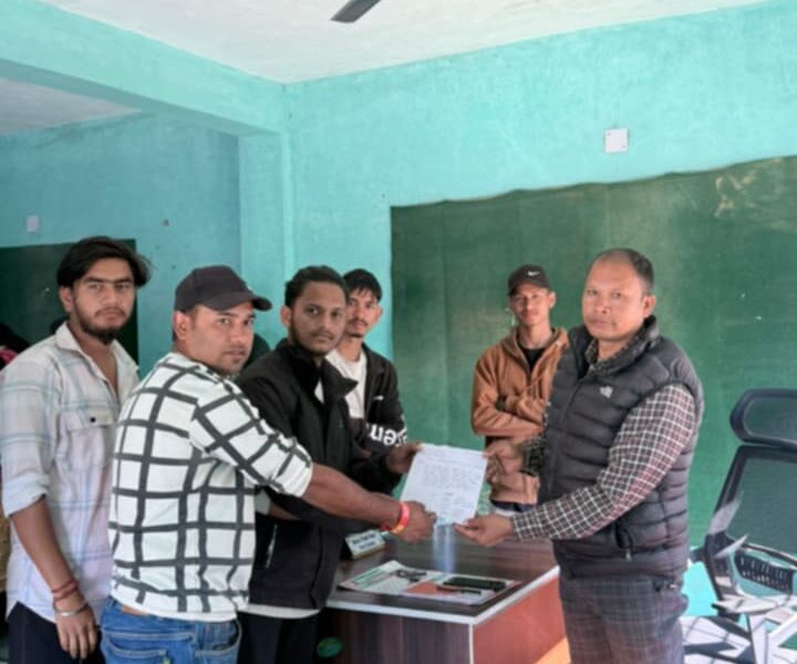 शुक्लाफाँटा १२ -घटाल युवा क्लबद्वारा सडक बत्ती जडानको माग, वडा अध्यक्षद्वारा चालु महिनामै जडान हुने प्रतिबद्धता