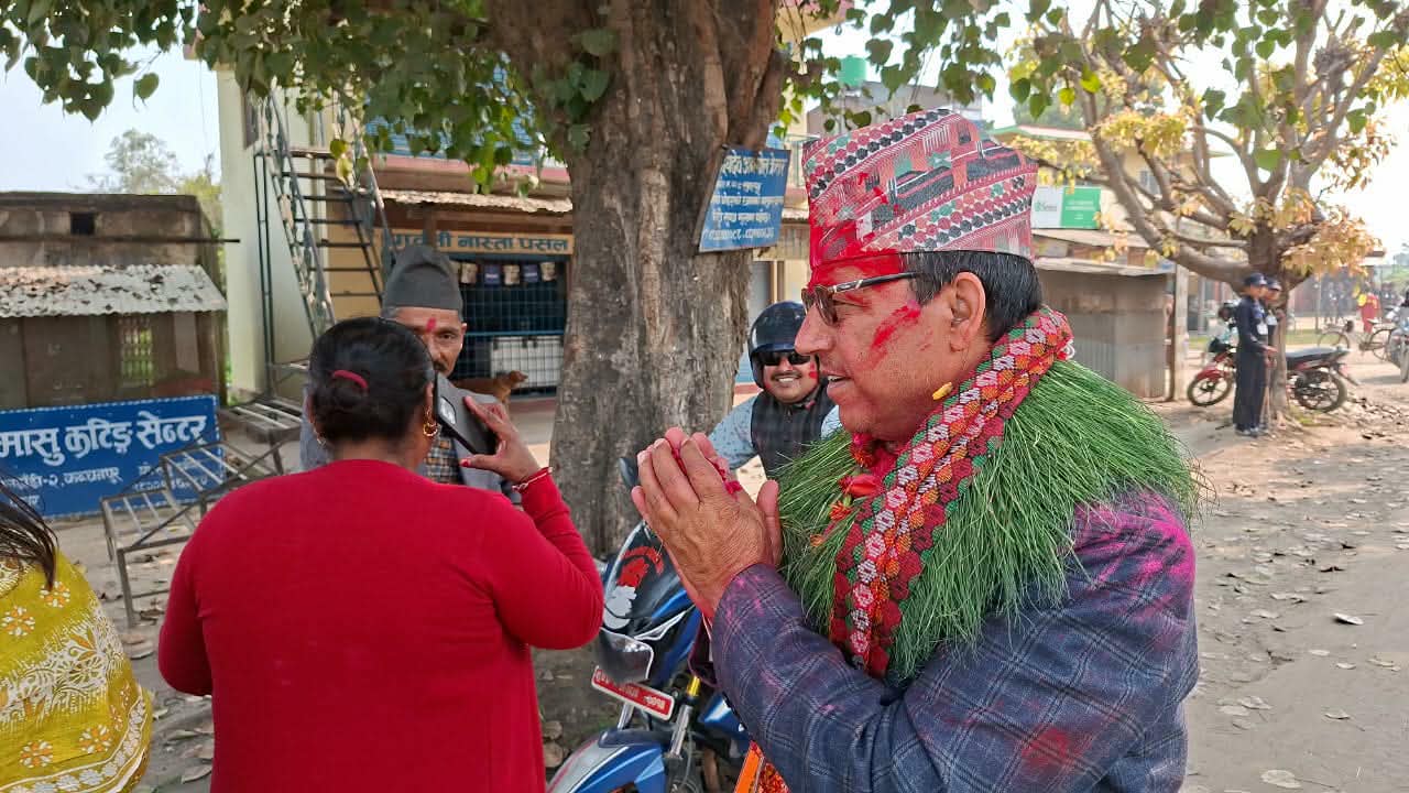 मतदातालाई धन्यवाद दिदै सासद धामीको फेरी प्रतिबद्धता ः जनताकै साथमा छुँ