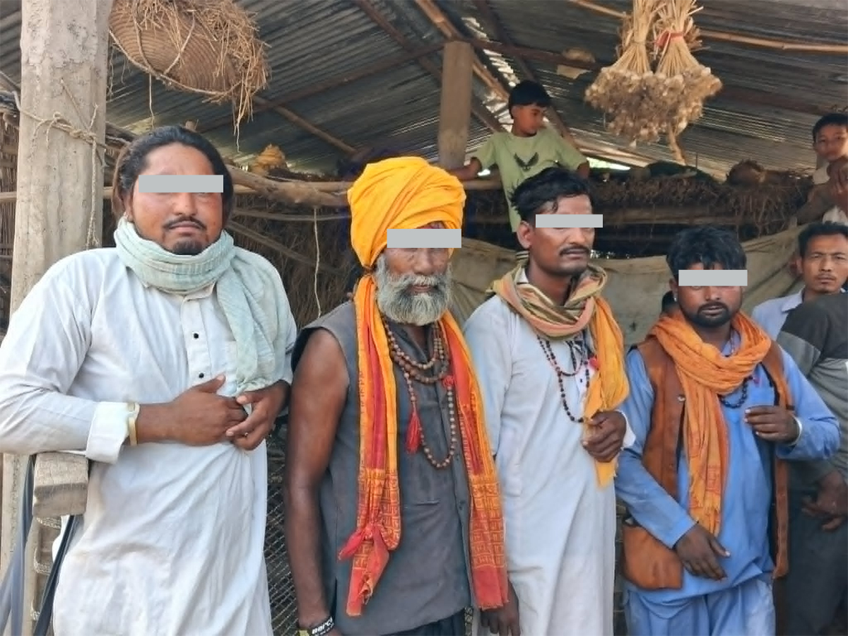 बेलौरीमा ग्रह शान्ति गराइदिने भन्दै पैसा असुल्ने भारतीय नागरिक स्थानीयको नियन्त्रणमा