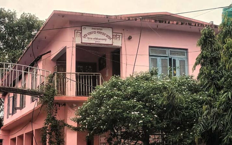 कञ्चनपुरमा ९६ परिवारलाई लालपुर्जा वितरण
