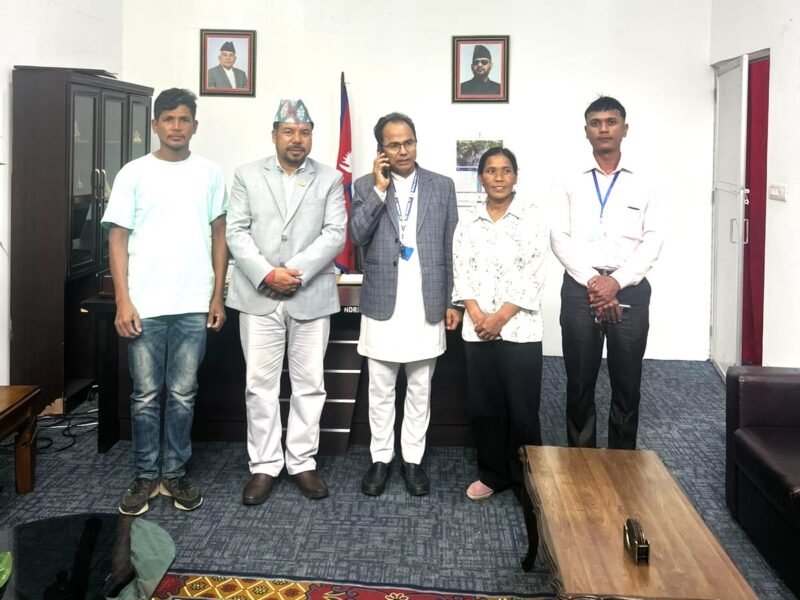रसुवा बाढीमा सम्पर्कविहीन तीन श्रमिकको खोजी गर्न प्राधिकरणसमक्ष आग्रह